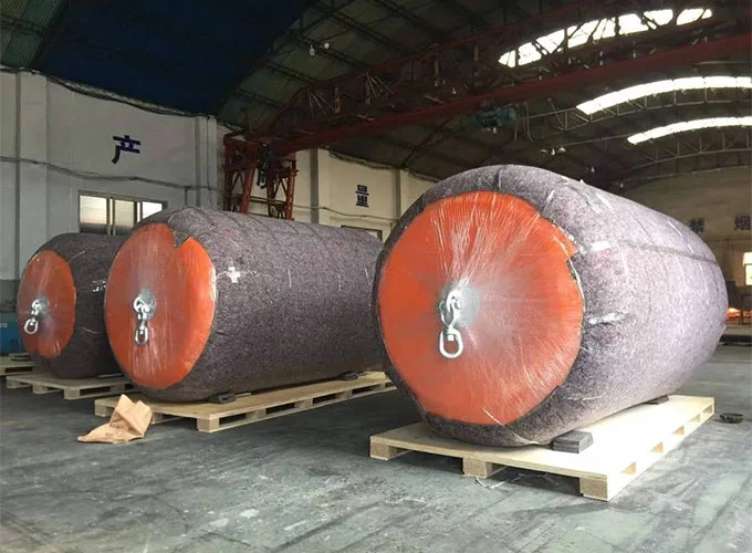 ສິ່ງທີ່ເຮັດໃຫ້ Polyurethane Floating Fender ເປັນທາງເລືອກທີ່ເຊື່ອຖືໄດ້ສໍາລັບການປົກປັກຮັກສາທາງທະເລ?